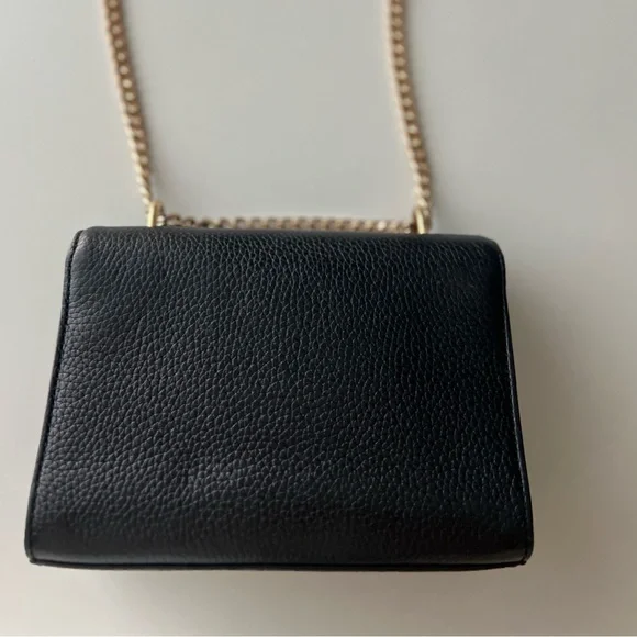 Black Leather Purse With Gold chain By Tory Burch - Picture 5 of 6